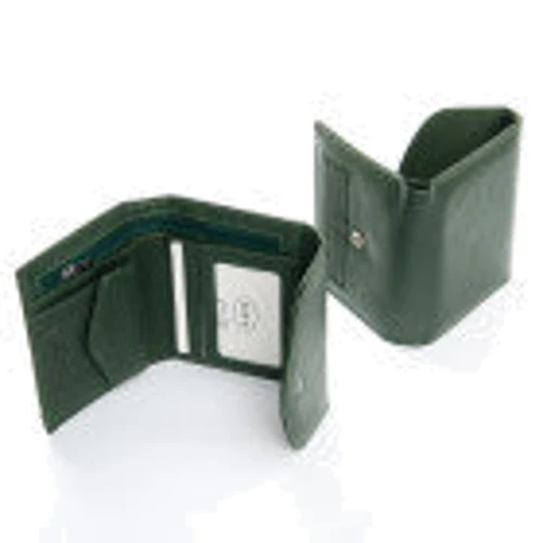 Женский кошелек Dr. Bond зеленый (WS-4 dark-green): Страна производитель Китай