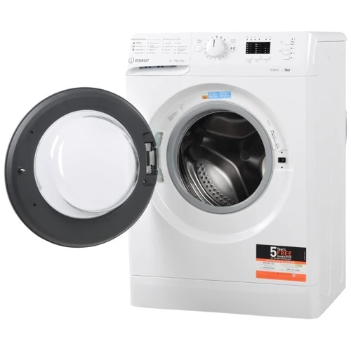 Стиральная машина Indesit OMTWSA 61052 W UA: Тип машины Автомат
