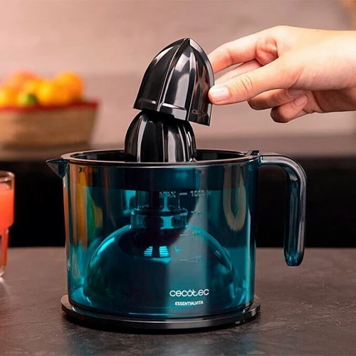 Соковыжималка Cecotec EssentialVita Adjust Black: Объём контейнера для сока 1 л