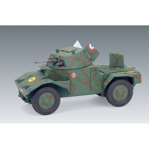 Французький бронеавтомобіль ІІ МВ Panhard 178 AMD-35Panhard 178 AMD-35, WWII French armoured vehicle (ICM35373) фото 10