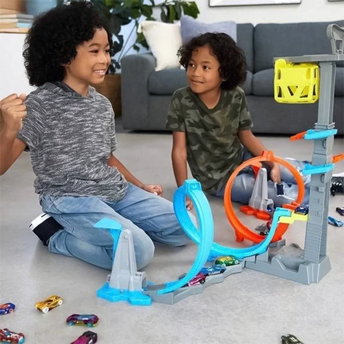 Игровой набор "Прыжок победителя" Hot Wheels GRW39: Производитель Hot Wheels