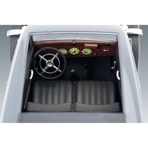 Немецкий штабной автомобиль Typ 320 (W142) седан, II МВ, Saloon, WWII German Staff Car(ICM35537): Тип модели автомобили
