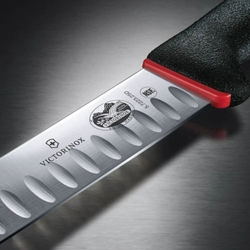 Ніж Victorinox Fibrox Butcher 25 см (5.7223.25D): Рукоятка Термопластик