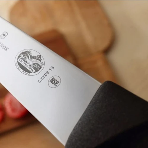 Нож Victorinox Fibrox Sticking 18 см (5.5503.18): Лезвие Нержавеющая сталь