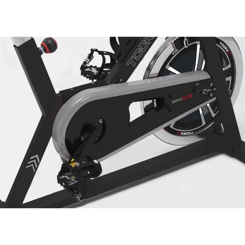 Велотренажер Toorx Indoor Cycle SRX 50S (SRX-50S): Показания дисплея Скорость, Пульс, Калории, Дистанция, Время