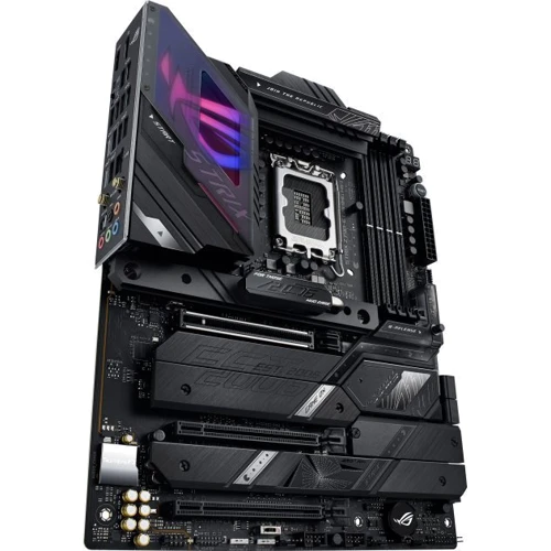 ASUS ROG STRIX Z790-E GAMING WIFI: Оперативная память 4xDDR5 7800+ МГц, до 128 ГБ