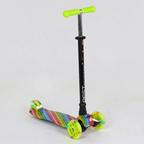Самокат триколісний MAXI "Best Scooter" пластмасовий, трубка керма алюмінієва Light green / Black (83273)