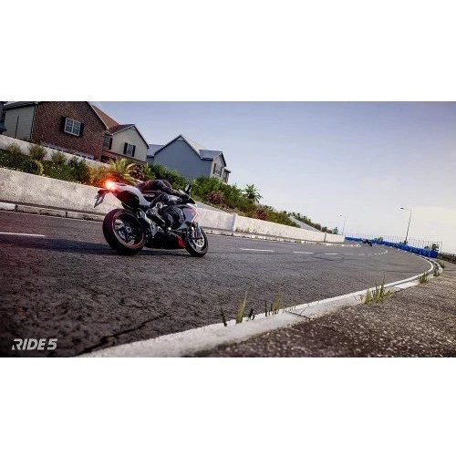 Ride 5 (PS5): Серия приставки PlayStation 5