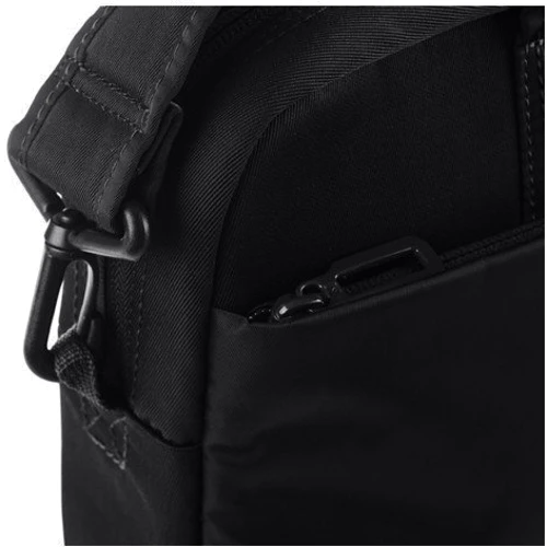 Tucano Piu Bag Black (BPB1314-BK) for MacBook 13": Совместимость MacBook 15" Retina