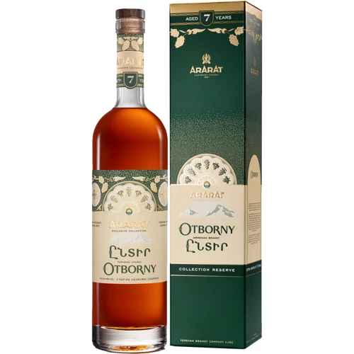 Бренди Ararat Otborny 7 years old 0.75л, 40%, gift box (STA4850001002000)