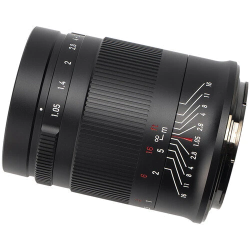 Об'єктив для фотоапарата 7Artisans 50mm f1.05 (Canon EOS-R Mount): Тип об'єктива Универсальный