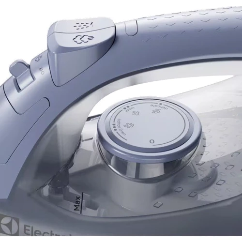 Утюг Electrolux E3SI1-2DB