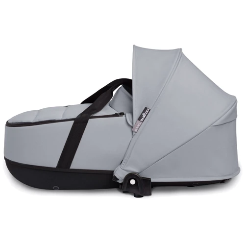 Универсальная коляска BABYZEN YOYO² с люлькой Bassinet Stone/Серый без дождевика белая рама (BZ10109-01/595410/595): Ширина шасси 44