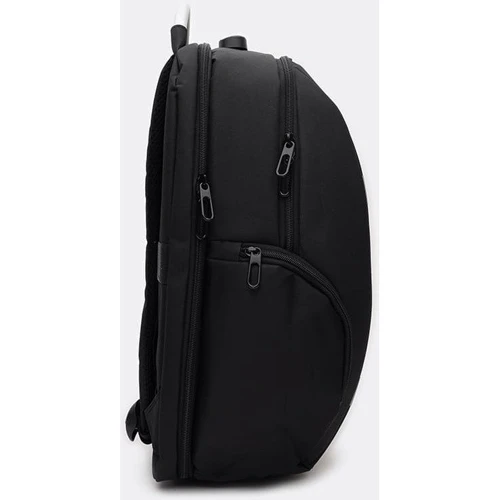 Чоловічий рюкзак Monsen чорний (CV11355-black): Тип Рюкзаки