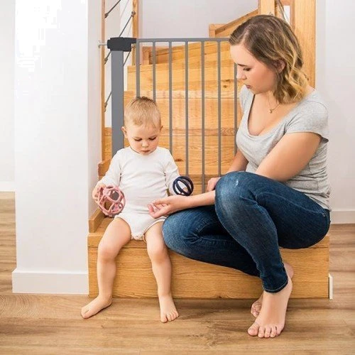 Безопасный дом Универсальное защитное ограждение BabyOno Сірий (943/02)