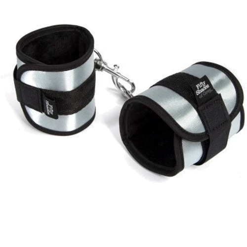 Наручники Fifty Shades of Grey Вся его