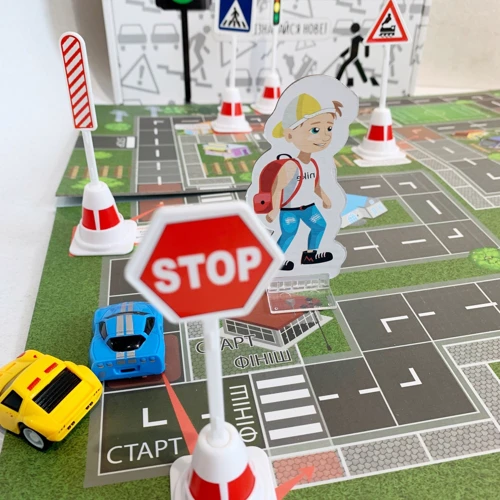 Настольная игра Strateg Дорожные знаки (30245): Тип Детские