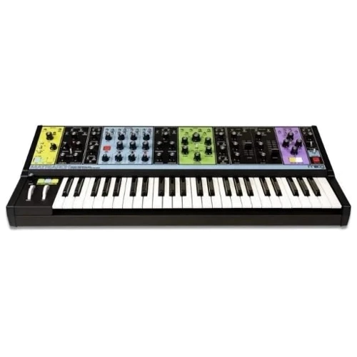 Синтезатор аналоговый MOD-MATR-06 MOOG MATRIARCH