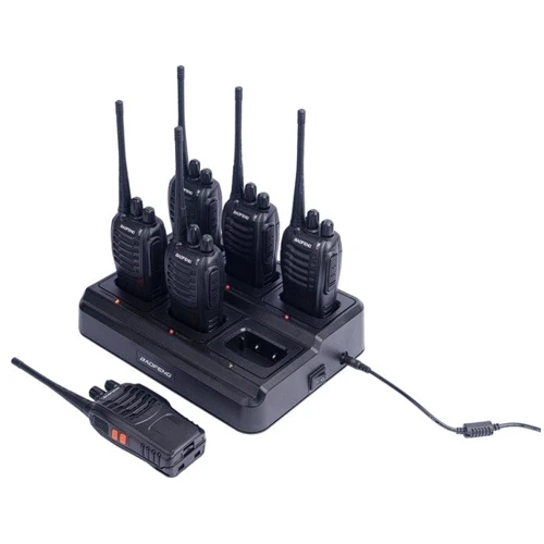 Рации Baofeng BF-888S SIX PACK + Зарядный комплект (BL-1X6 + 6 АКБ BL-888): Вид носимая