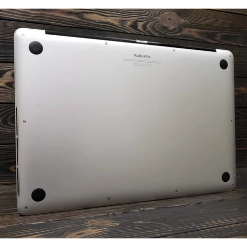 Apple MacBook Pro 15" with Retina display (MJLT2) 2015 Approved фото 8