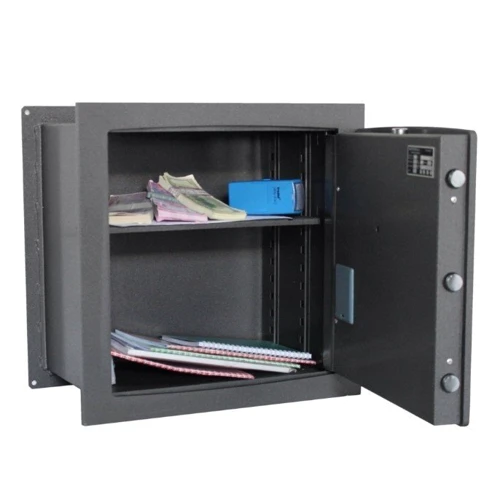 Сейф Safetronics STR 39МЕ (39EM): Тип Встраиваемый