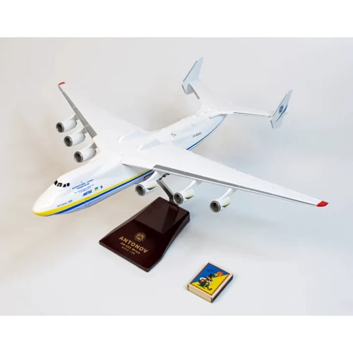 Модель самолета UFT Антонов 225 Мрия 1:200 (Mriya2): Масштаб 1:200