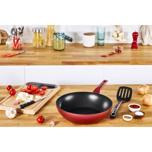 Tefal Daily Chef 28 см (G2731972): Материал ручки Бакелит
