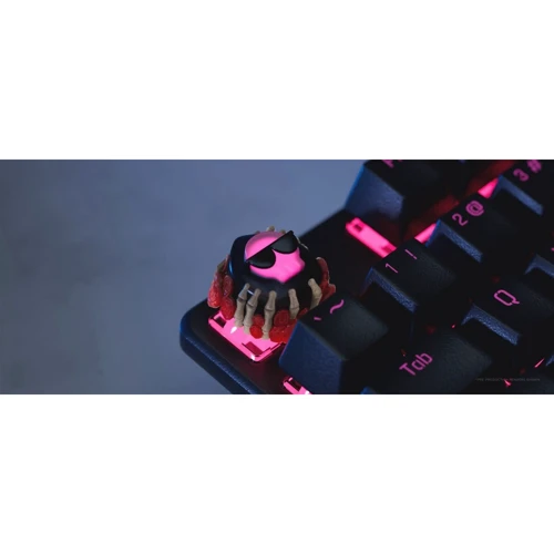 Корпус HYTE Mori Calliope Y40 + Desk Pad + Gift Box Bundle (CS-HYTE-Y40-MORI): Материал передней панели металл и закаленное стекло