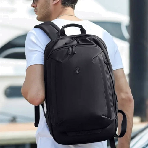 Сумка для ноутбука Arctic Hunter 15.6" Black (B00443): Місткість ноутбук, блок питания, аксессуары