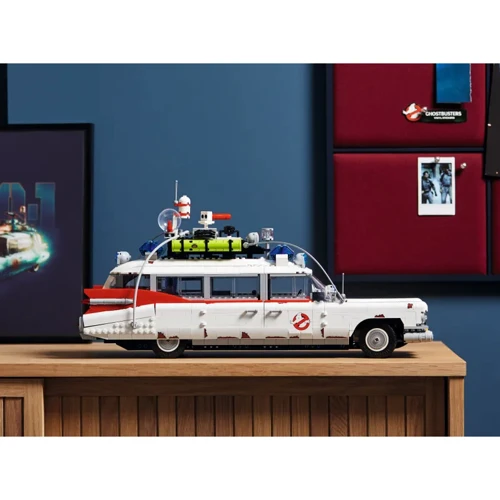 Конструктор LEGO Icons Автомобіль ECTO-1 мисливців за привидами (10274) фото 21