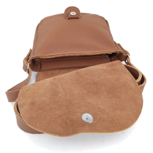 Женская сумка почтальонка ARTiS Bags светло-коричневая (1671 4621): Фактура Гладкая, Матовая