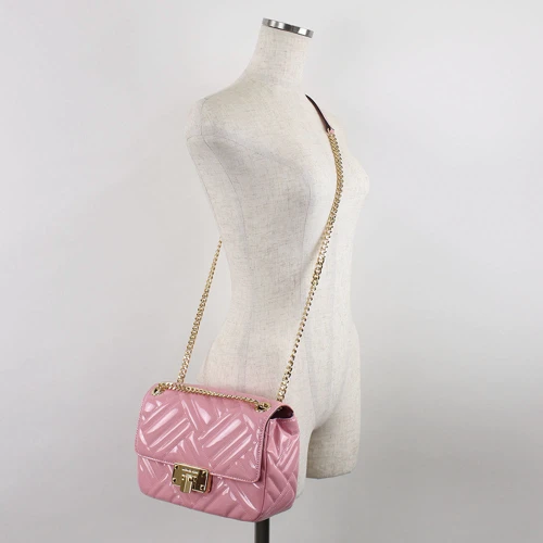 Женская сумка через плечо Michael Kors розовая (193599447520): Материал Искусственная кожа