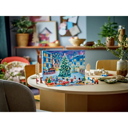 Конструктор LEGO City Новорічний календар 2023 258 деталей (60381) фото 6