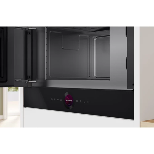 Встраиваемая микроволновая печь BOSCH BFL7221B1: Мощность микроволновки 900 Вт