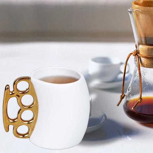 Чашка кастет UFT Gold FistyCup: Производитель UFT