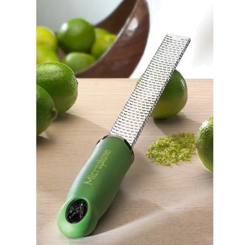 Терка дрібна для цитрусових Microplane Premium Classic (32.5 x 3.5 x 3 см) (46720): Особливості нековзне підставу, Ергономічні ручки, Захисний футляр