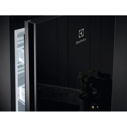Холодильник Electrolux LNT7ME36K2: Размеры 201x59.5x66.2 см
