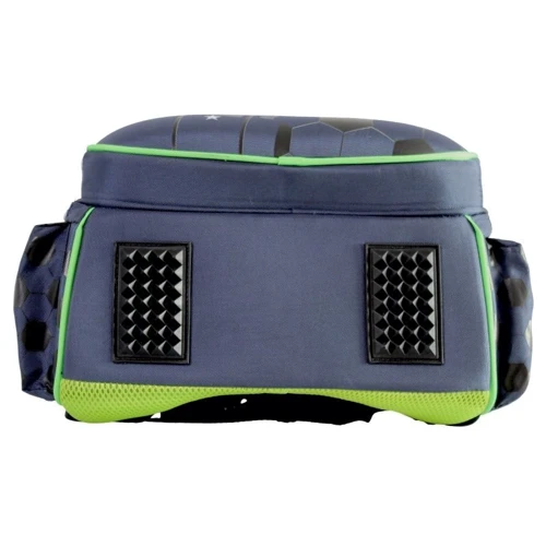 Ранець CLASS 9824 Football, 39x28x21см: Корпус рюкзака каркасний