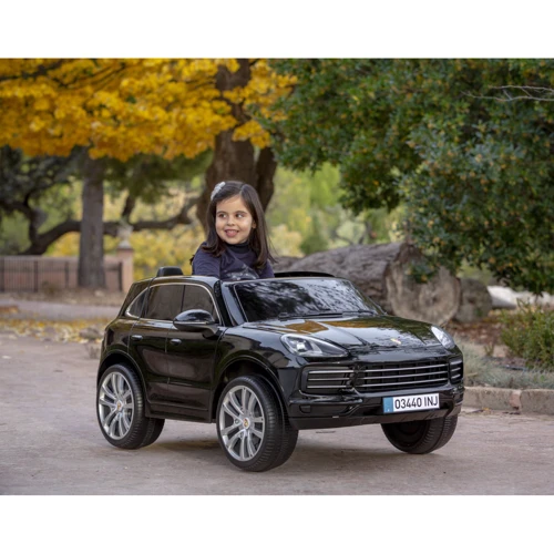 Электромобиль детский Porsche Cayenne, Injusa, от 3+ лет (7192): Максимальная скорость, км/ч 5