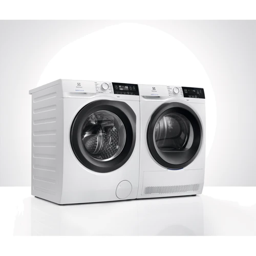 Стиральная машина Electrolux EW6F328SP: Тип загрузки фронтальная