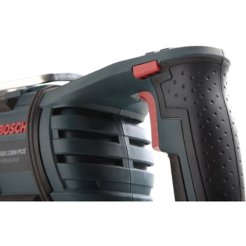 Шабельна пила Bosch GSA 1300 PCE (060164E200): Рівень шуму 106 дБ