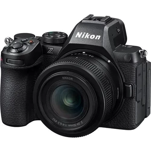 Nikon Z5 II kit 24-50mm: Тип матриці CMOS