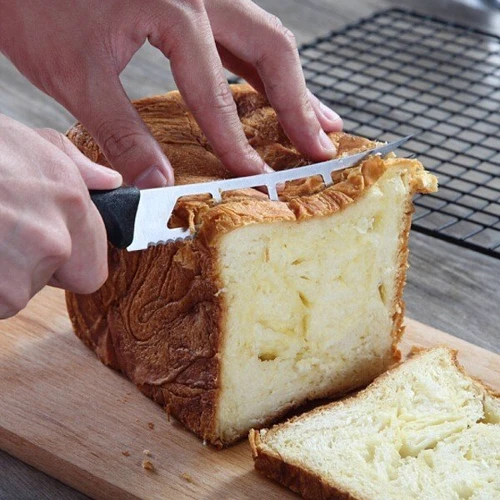 Victorinox (6.7863.13B) SwissClassic Butter & Cheese 13см хвиль. чорний фото 5