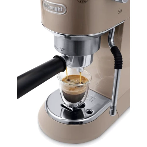 Кофеварка DeLonghi EC 885 BG: Мощность, Вт 1300