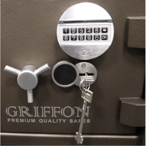Сейф Griffon CLE III.37.K.E