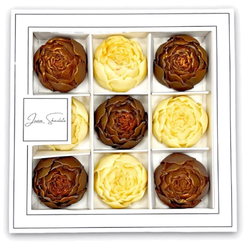 Конфеты шоколадные Laviva Chocolate Box of 9 bonbons Gold Peony Золотые пионы 180 г (UA-0136)