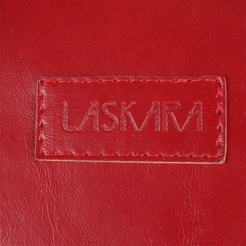 Женская сумка тоут Laskara красная (LK10201-red): Страна производитель Чехия