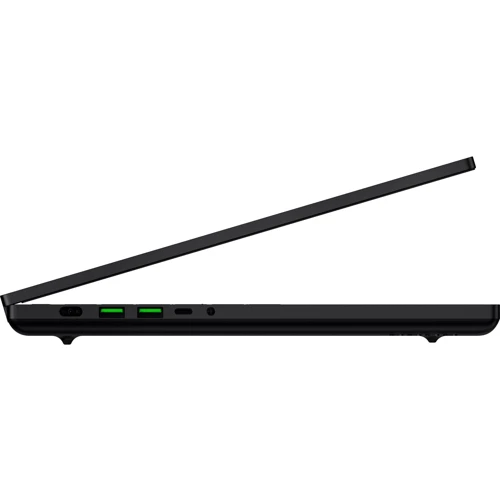 Ноутбук Razer Blade (RZ09-0510TEN4-R4U1): Вага 2.45 кг