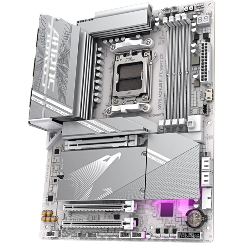 Gigabyte X870 AORUS ELITE WIFI7 ICE: Разъемы на плате SATA 3.0, USB Type-C, USB 3.2 Gen 1, USB 2.0, M.2