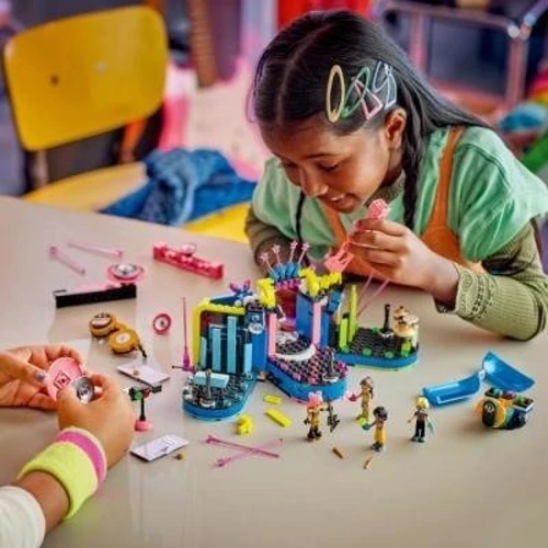 Конструктор LEGO Friends Музичне шоу талантів Хартлейк-Сіті (42616) фото 4